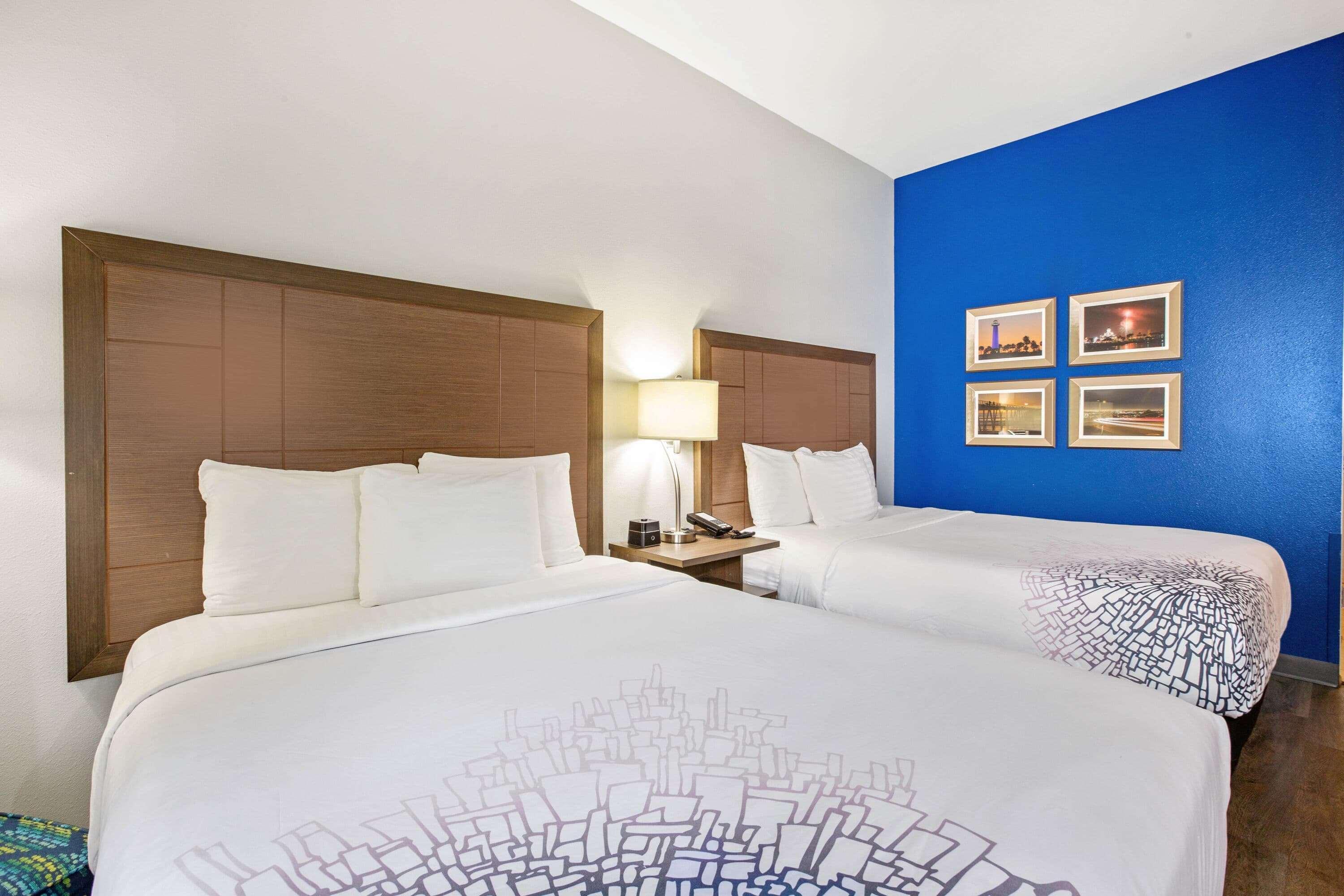 La Quinta By Wyndham Ne Long Beach/Cypress Hawaiian Gardens Exterior foto