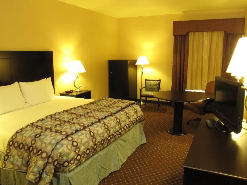 La Quinta By Wyndham Ne Long Beach/Cypress Hawaiian Gardens Quarto foto